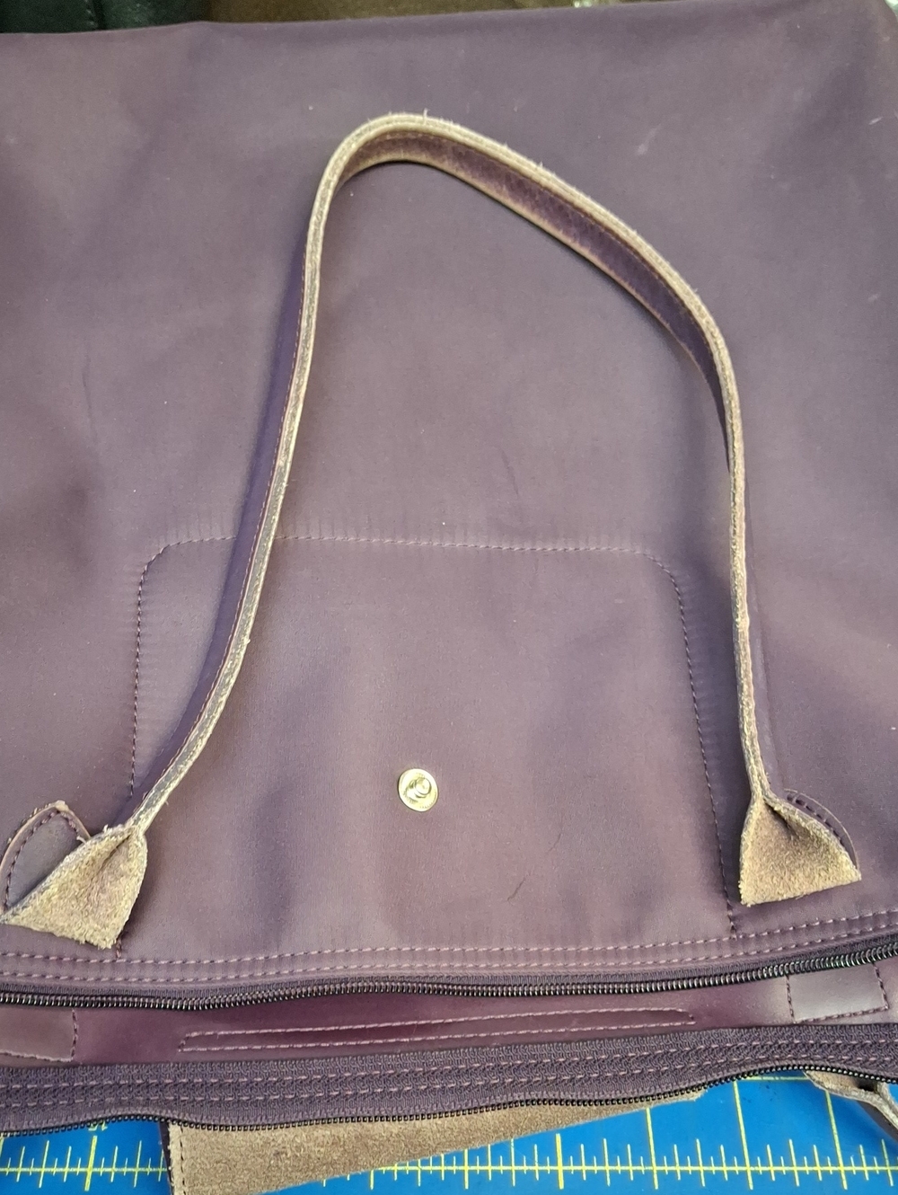 Longchamp Purple Nylon Tote with Leather Trim Preloved - Picture 8 of 16